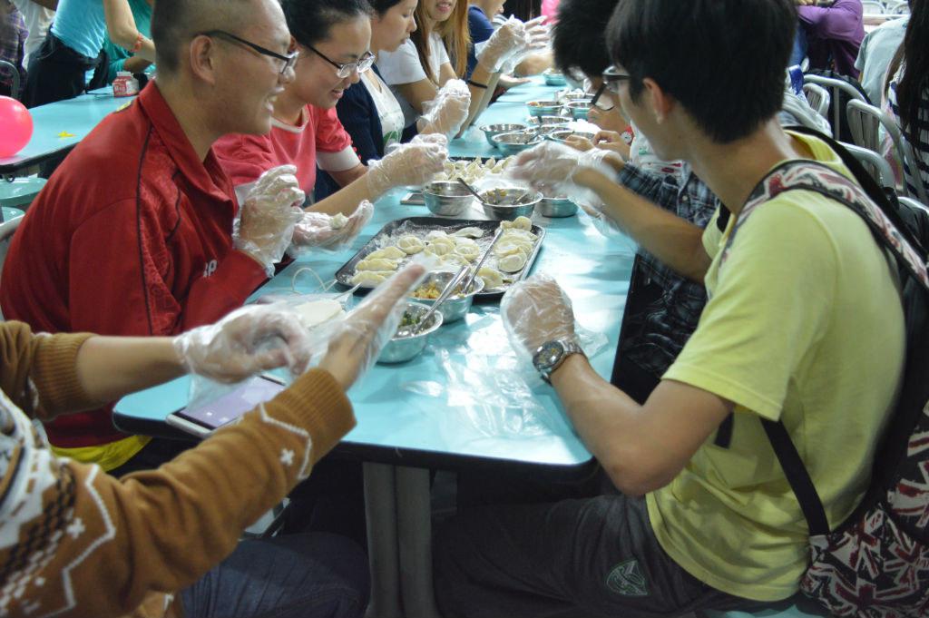 【法学院】专题介绍：法学院感恩节系列活动