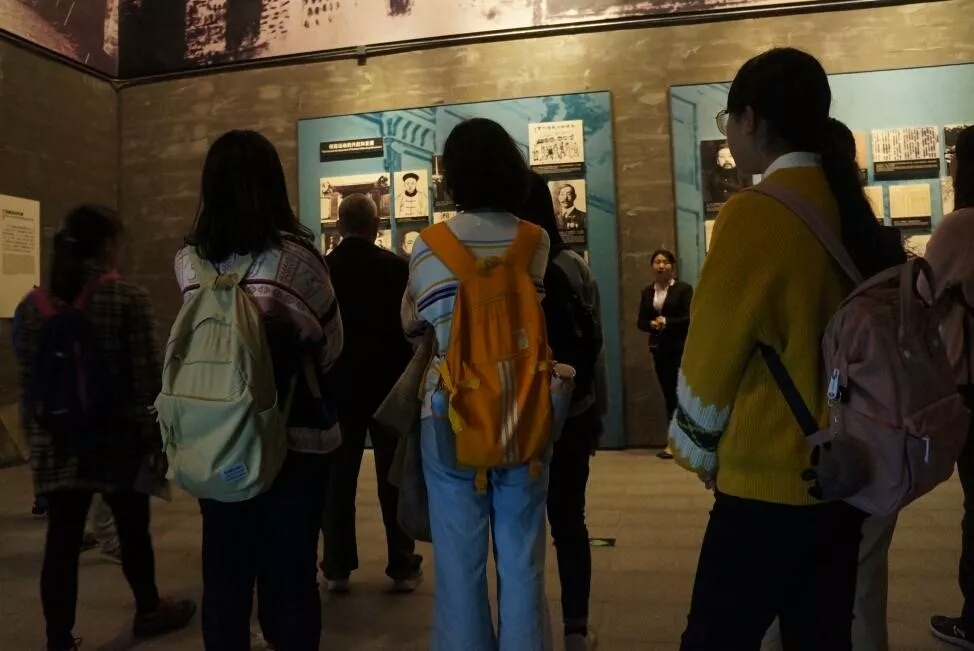 （图片逃跑了~）