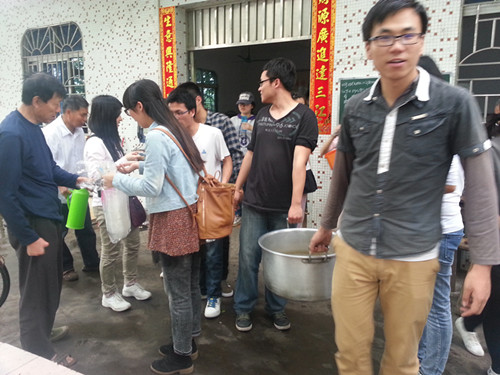 青春如火三月红，广东精神政务扬