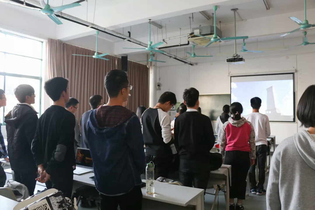 （图片逃跑了~）