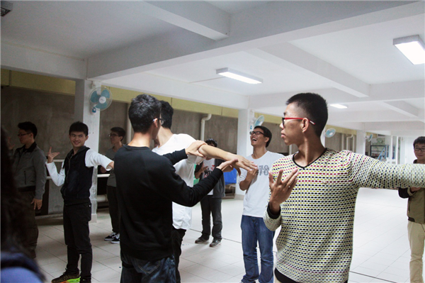 青春舞韵 学体兼修 ——移动信息工程学院启动SD体育舞蹈课程