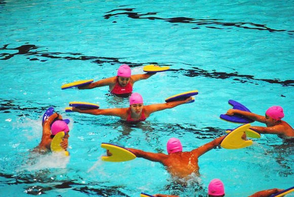 我校代表队获全国第六届水中健身操比赛多项第一