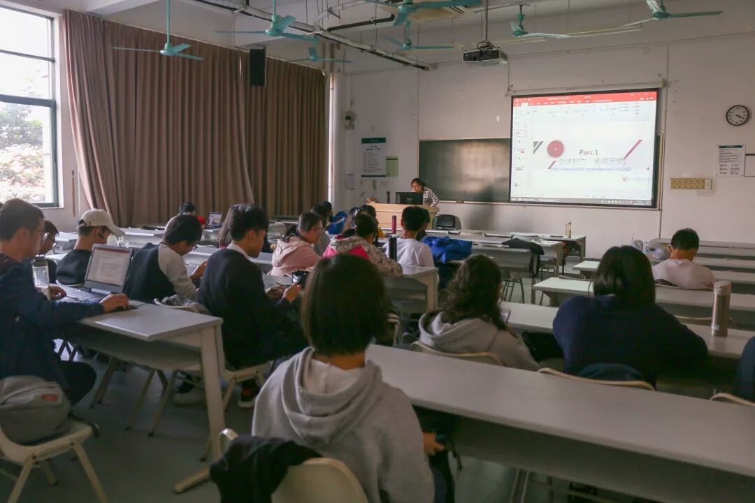 （图片逃跑了~）