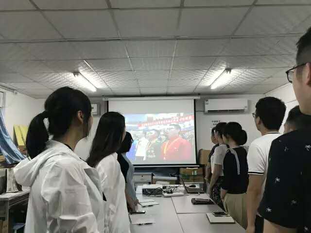 （图片逃跑了~）