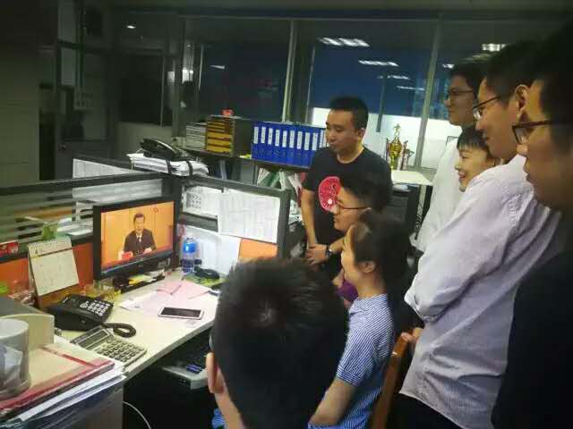 （图片逃跑了~）